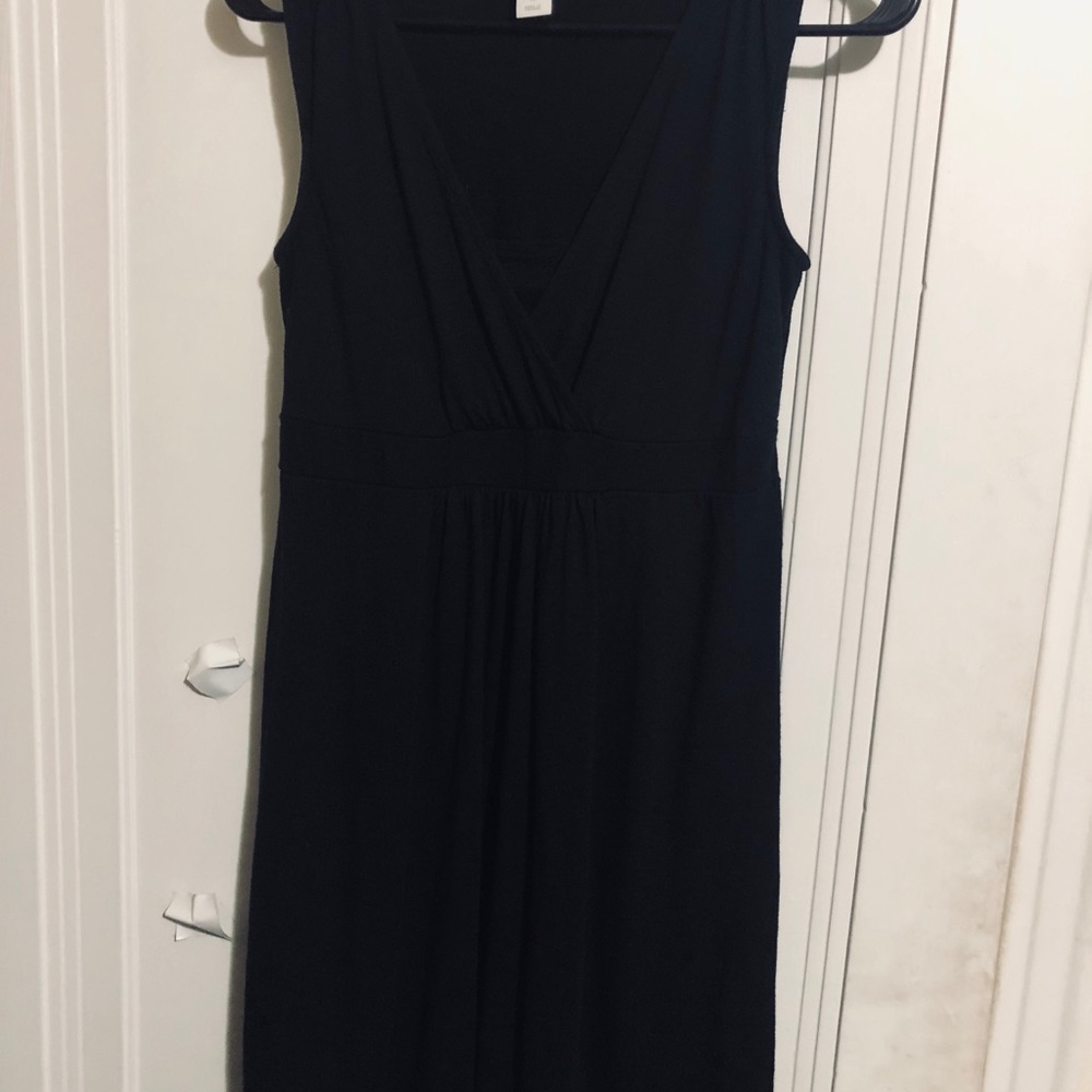 OLD NAVY MATERNITY DRESS. BLACK XS - Picture 3 of 9